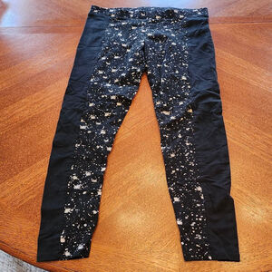 Women's PINK Victoria's Secret Leggings S Black White Splatter A2